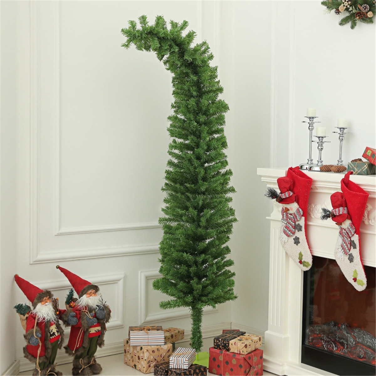 6 ft Christmas tree (No shipments on weekends)